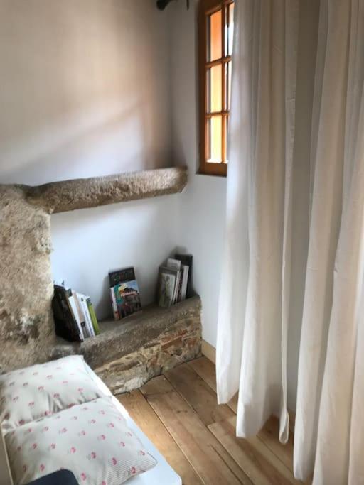 Petite Maison Medievale Партене Екстериор снимка